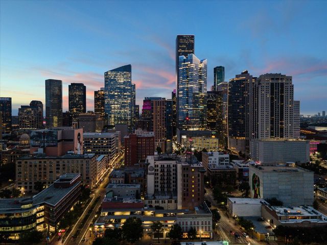 915 Franklin Street 2F, Houston, TX 77002