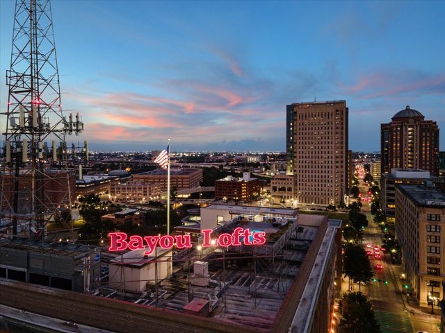 915 Franklin Street 2F, Houston, TX 77002