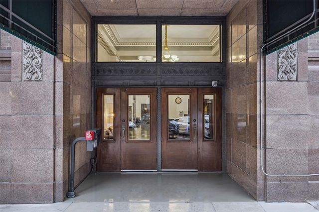 915 Franklin Street 2F, Houston, TX 77002