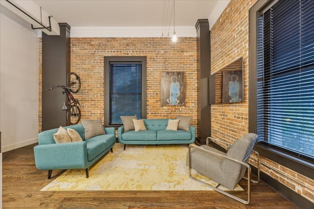 915 Franklin Street 2F, Houston, TX 77002