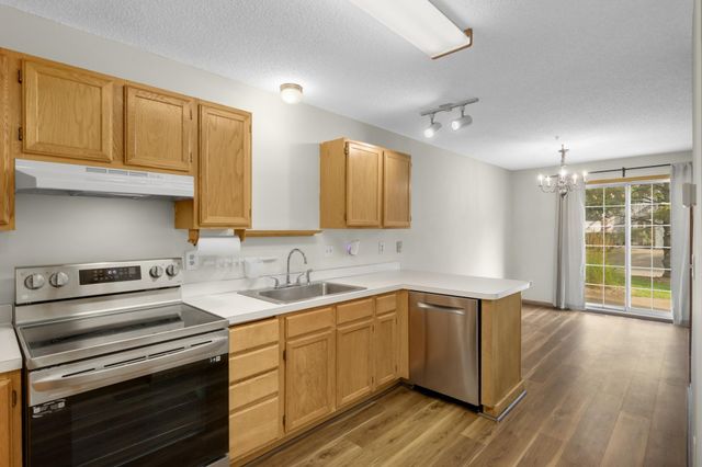 3626 Linden Avenue 4, White Bear Lake, MN 55110