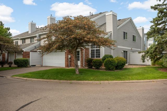 3626 Linden Avenue 4, White Bear Lake, MN 55110