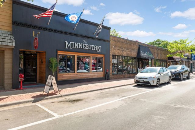 3626 Linden Avenue 4, White Bear Lake, MN 55110