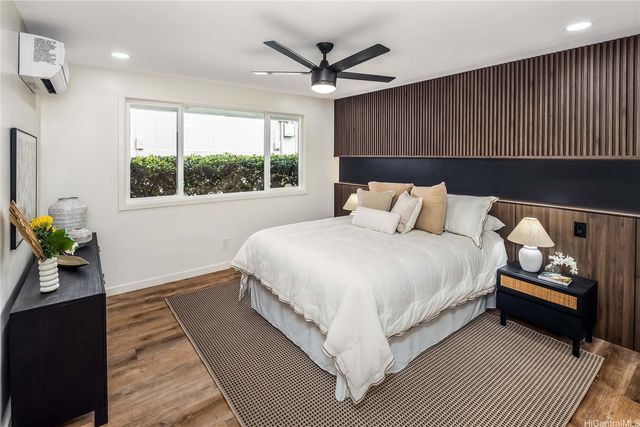 950 Hahaione Street, Honolulu, HI 96825