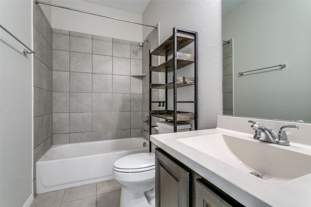 5629 Sea Cove Lane, Denton, TX 76208