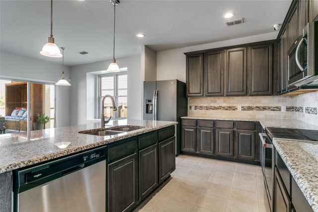 5629 Sea Cove Lane, Denton, TX 76208