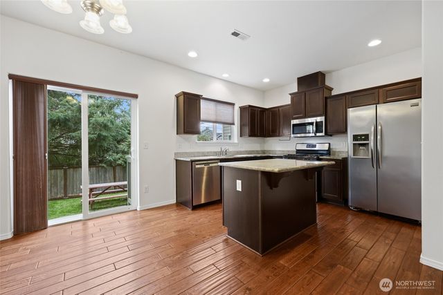 2528 10th Court SE, Olympia, WA 98501