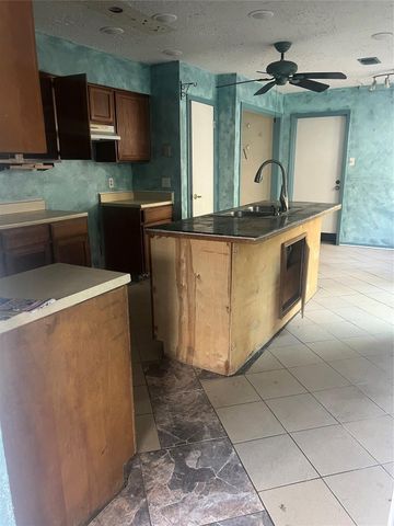 7007 Foxport Lane, Humble, TX 77338