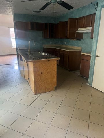 7007 Foxport Lane, Humble, TX 77338