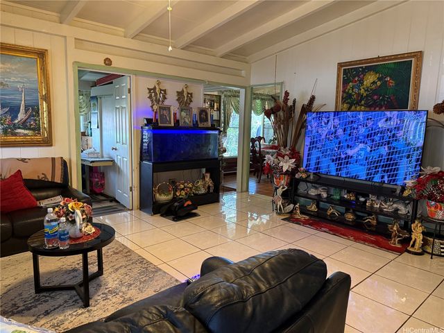 1328 Anapa Street, Honolulu, HI 96818