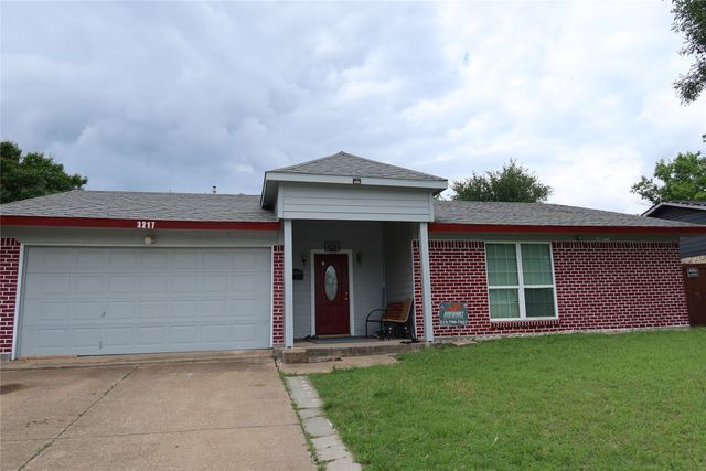 3217 Lariat Lane, Garland, TX 75042