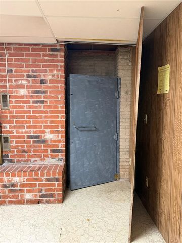 8500 N Richland Road, Yukon, OK 73099