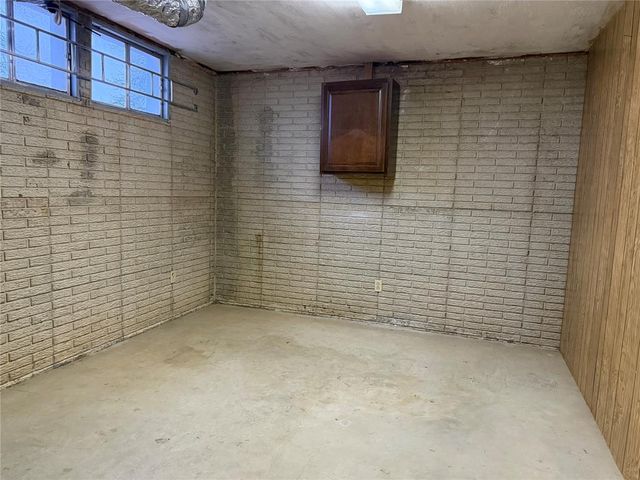 8500 N Richland Road, Yukon, OK 73099