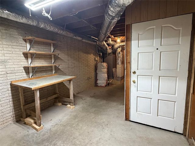 8500 N Richland Road, Yukon, OK 73099