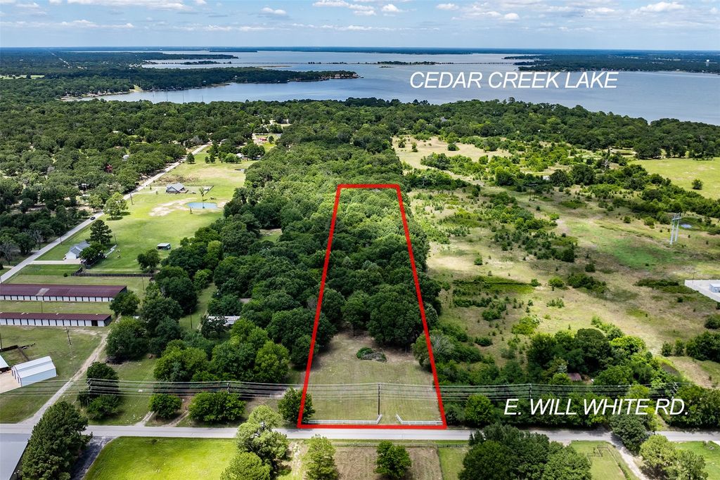 212 E Will White Road, Tool, TX 75143