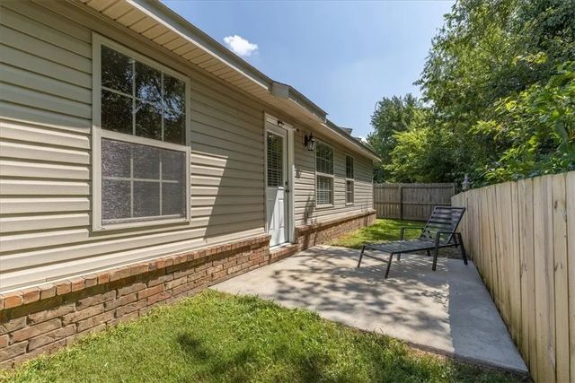 2705 Greensprings Road, Bentonville, AR 72713