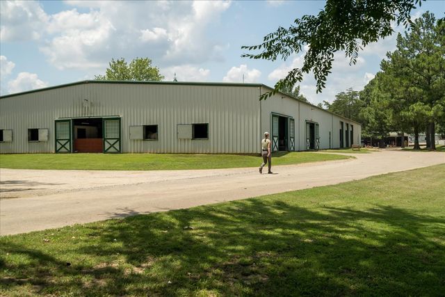 450 Reid Hooker, N, Eads, TN 38028