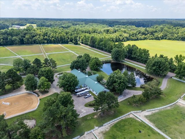 450 Reid Hooker, N, Eads, TN 38028