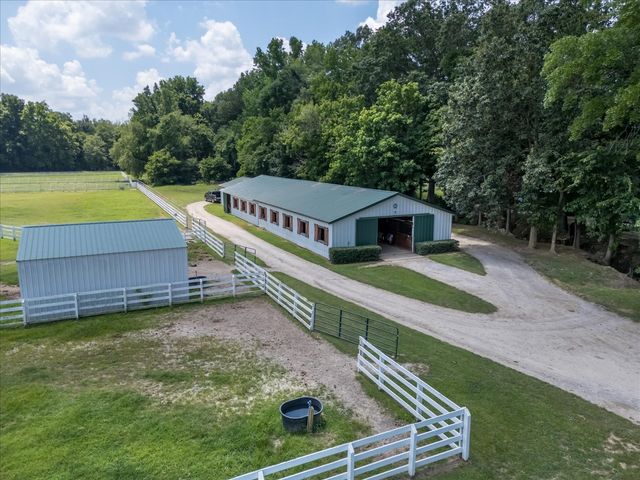 450 Reid Hooker, N, Eads, TN 38028