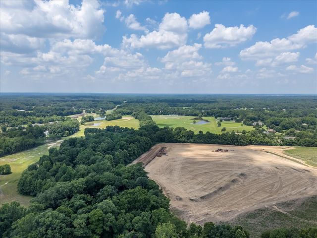 450 Reid Hooker, N, Eads, TN 38028