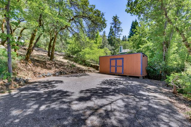 15875 Shannon Way, Nevada City, CA 95959