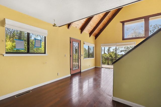 15875 Shannon Way, Nevada City, CA 95959