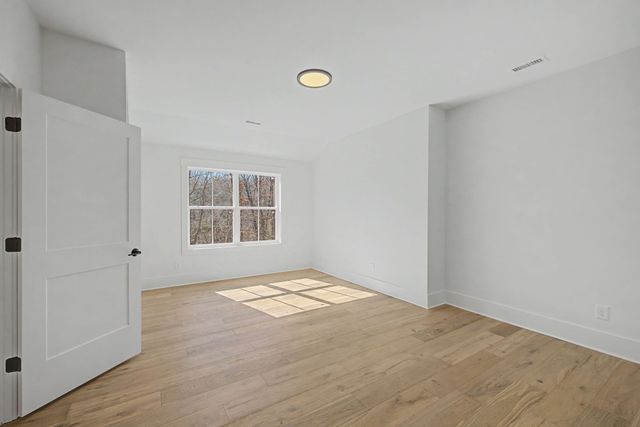 1651 Lake Louisa Loop, Monteagle, TN 37356