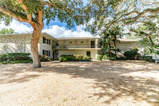 800 Coquina Lane 202, Vero Beach, FL 32963