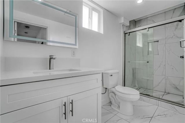 162 W 65th Street, Los Angeles, CA 90003