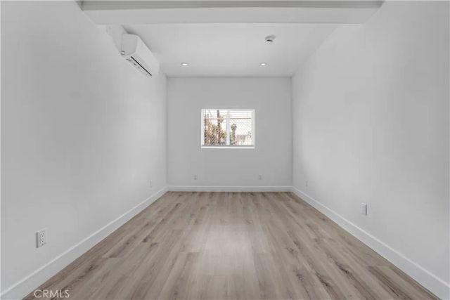 162 W 65th Street, Los Angeles, CA 90003