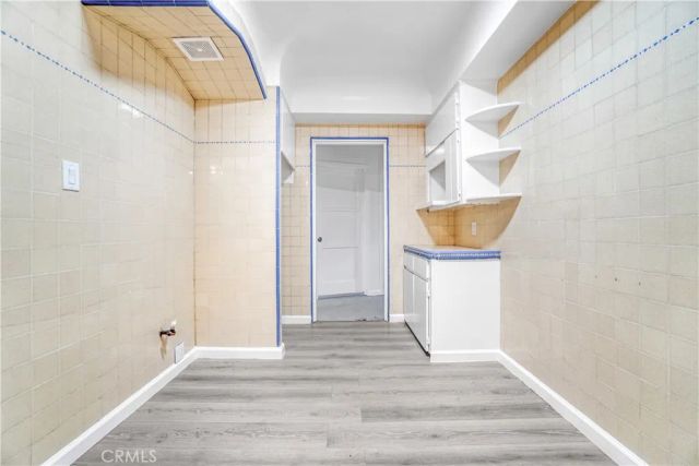 162 W 65th Street, Los Angeles, CA 90003