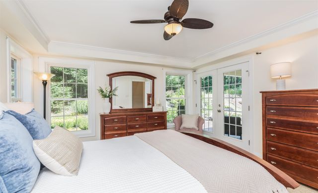 75 Olde Bridge Lane, Epping, NH 03042
