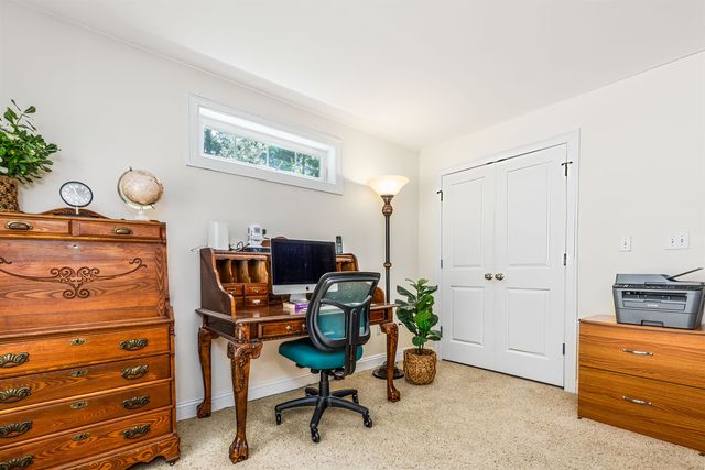 75 Olde Bridge Lane, Epping, NH 03042