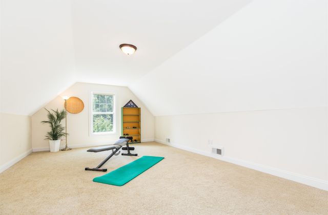 75 Olde Bridge Lane, Epping, NH 03042