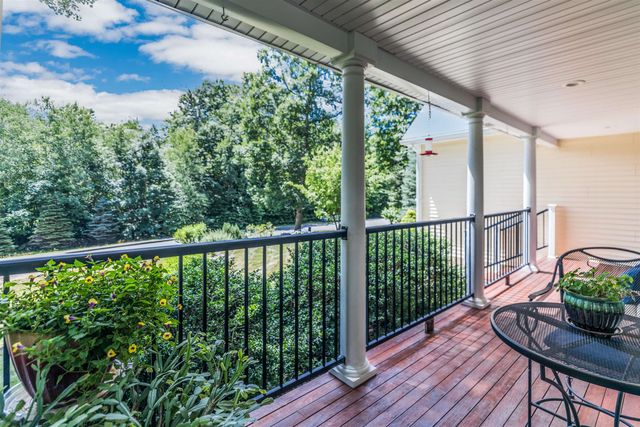 75 Olde Bridge Lane, Epping, NH 03042