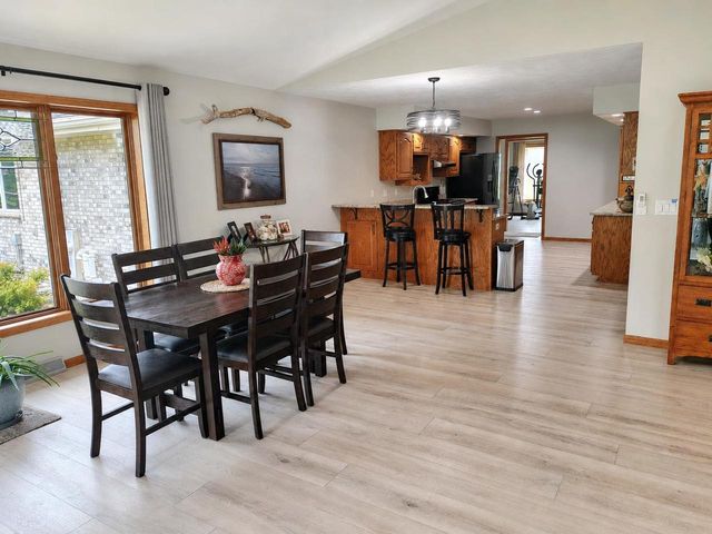 8187 LEHRER LANE, Neenah, WI 54956