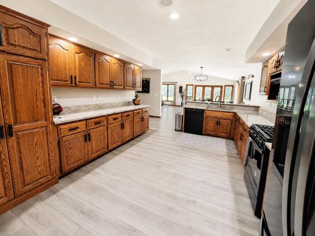 8187 LEHRER LANE, Neenah, WI 54956