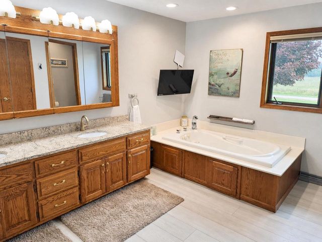 8187 LEHRER LANE, Neenah, WI 54956