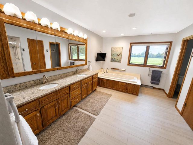 8187 LEHRER LANE, Neenah, WI 54956