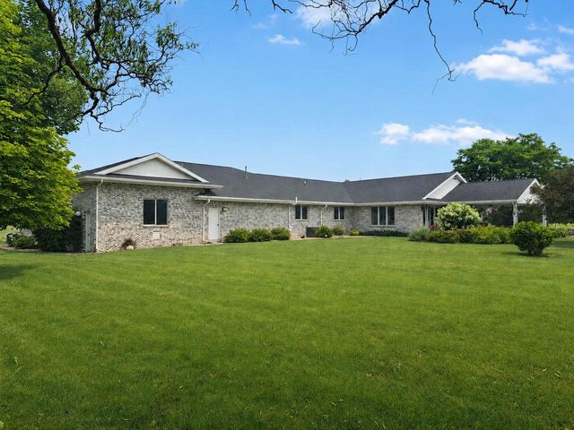 8187 LEHRER LANE, Neenah, WI 54956