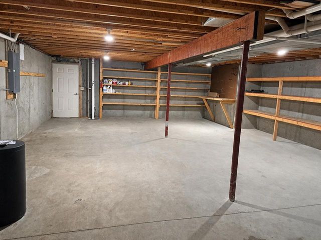 8187 LEHRER LANE, Neenah, WI 54956