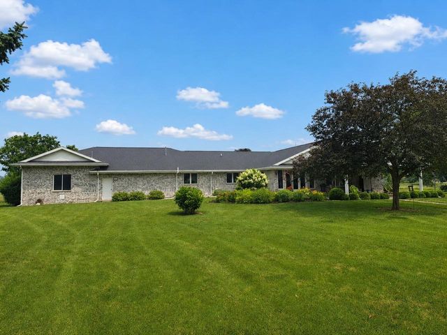 8187 LEHRER LANE, Neenah, WI 54956