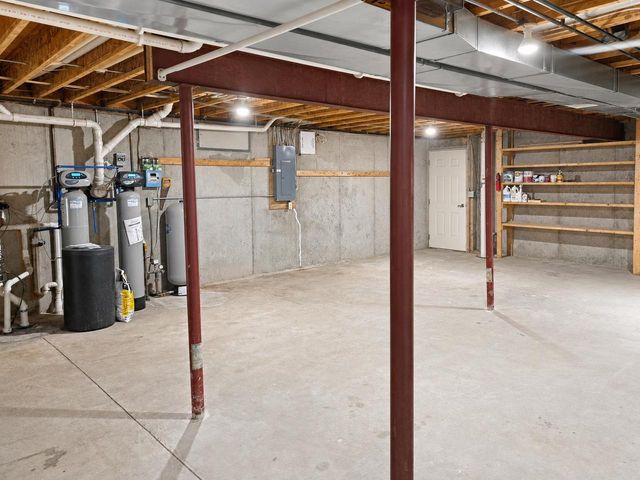 8187 LEHRER LANE, Neenah, WI 54956