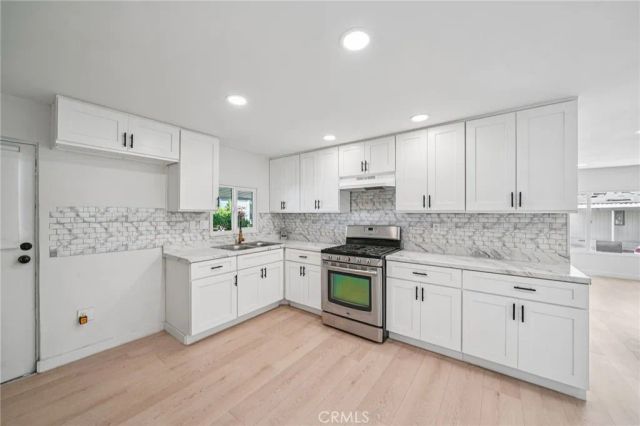 2755 arrow highway, La Verne, CA 91750