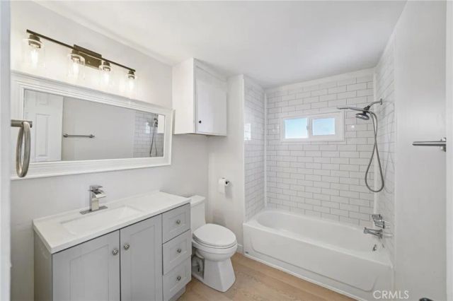 2755 arrow highway, La Verne, CA 91750