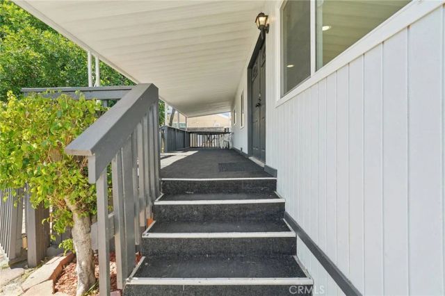 2755 arrow highway, La Verne, CA 91750