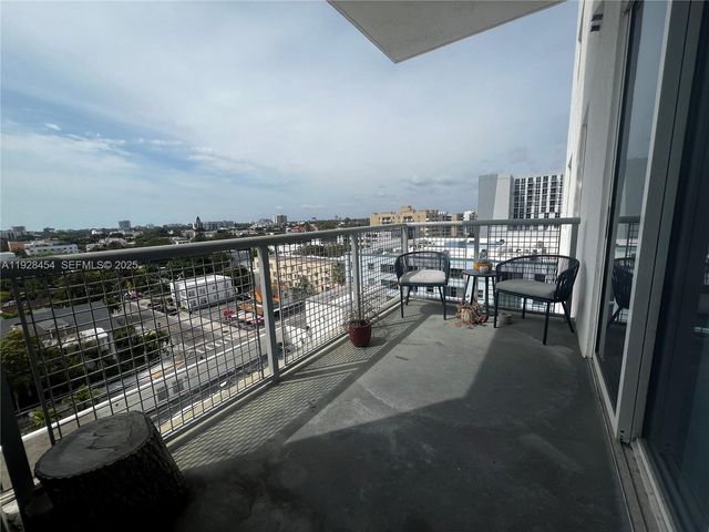 10 SW South River Dr 812, Miami, FL 33130