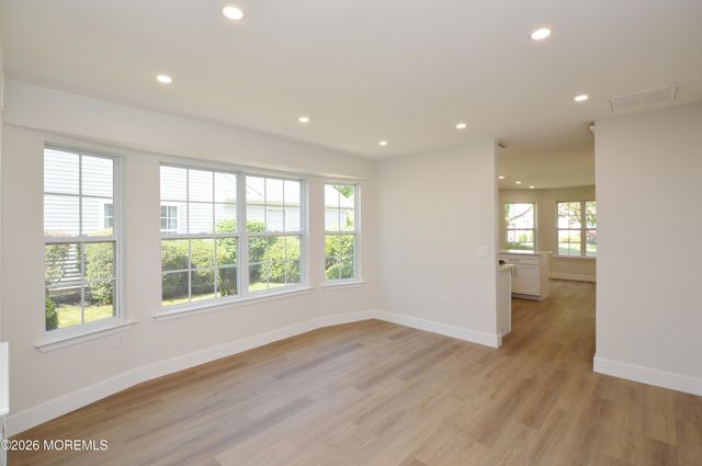 2898 Lenox Street, Toms River, NJ 08755