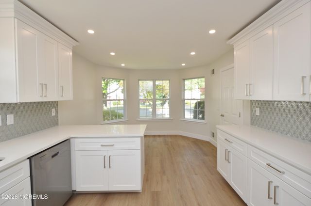2898 Lenox Street, Toms River, NJ 08755