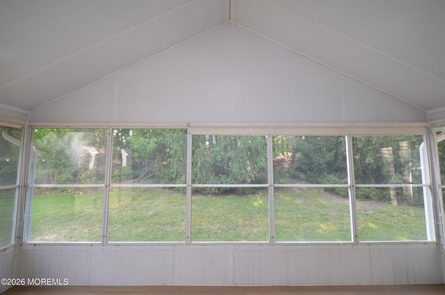 2898 Lenox Street, Toms River, NJ 08755